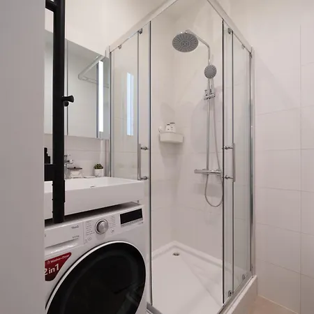 The Hidden Gem - 4 Smart And Quiet Block Appartement Riga
