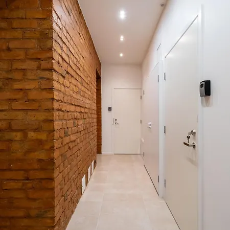 The Hidden Gem - 4 Smart And Quiet Block Riga